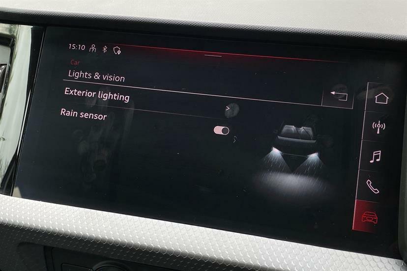 Audi A1 Sportback Tfsi Technik White #16