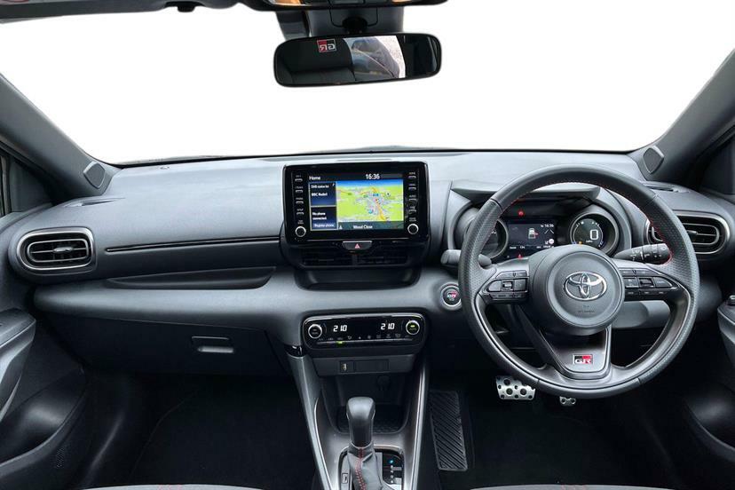 Toyota Yaris 1.5 Hybrid Gr Sport Cvt City Pack Grey #5
