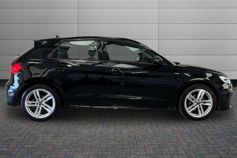 Audi A1 35 Tfsi S Line S Tronic Black #3