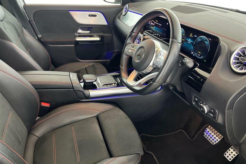 Mercedes-Benz EQA 250 140Kw Amg Line Premium 66.5Kwh Silver #4