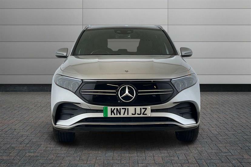 Mercedes-Benz EQA Amg Line White #9