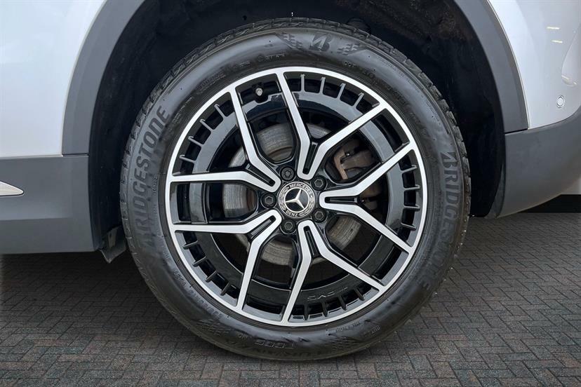 Mercedes-Benz EQA 250 140Kw Amg Line Premium 66.5Kwh Silver #3