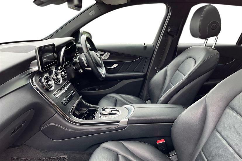 Mercedes-Benz GLC Class 250D 4Matic Amg Line Premium 9G-tronic Grey #2