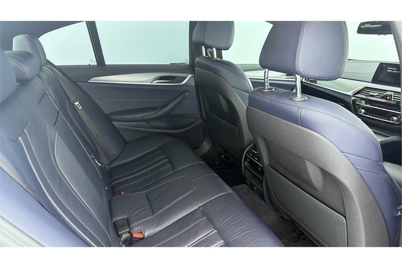 BMW 5 Series Se Grey #24