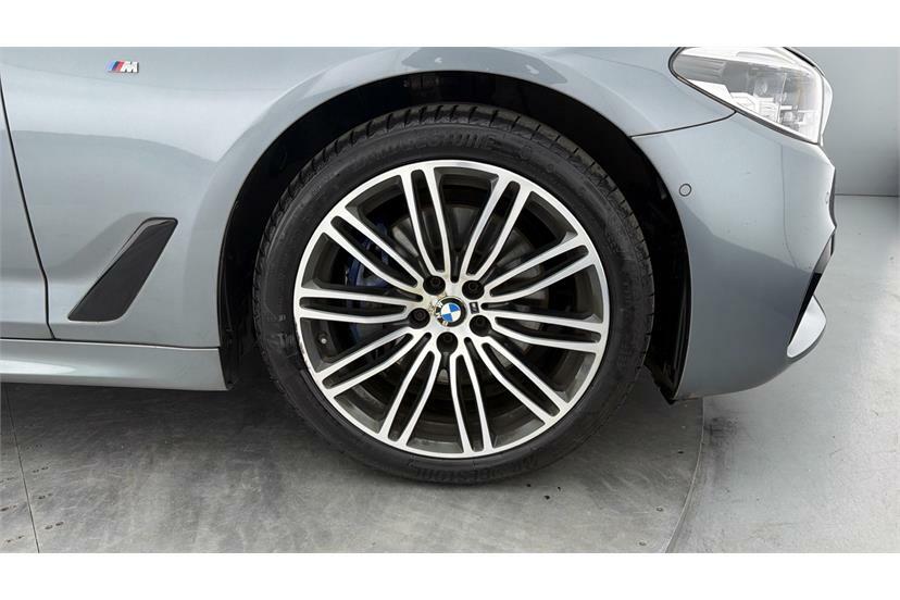 BMW 5 Series Se Grey #14