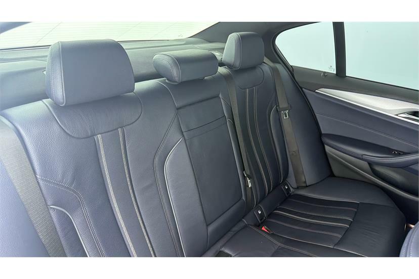 BMW 5 Series Se Grey #12