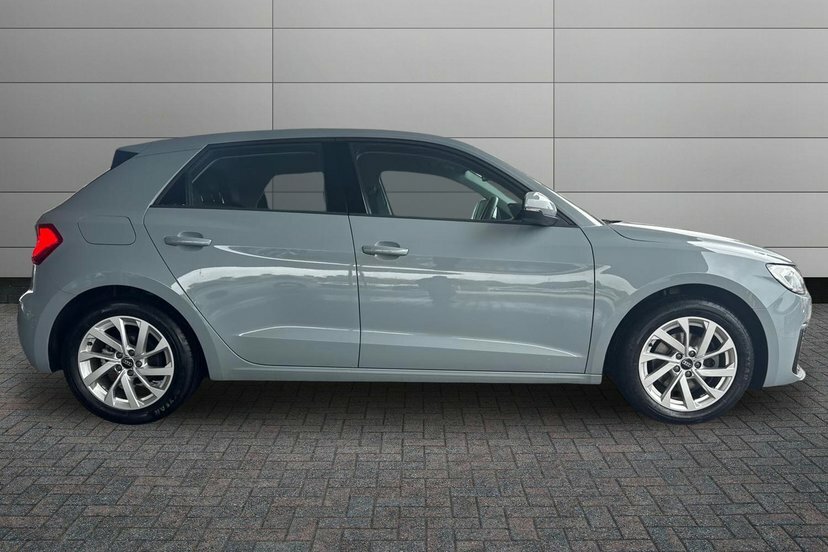 Audi A1 1.0 Tfsi 30 Sport Sportback S Tronic 1 Grey #4