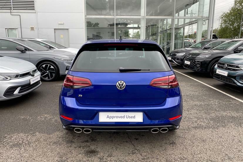 Volkswagen Golf Black #32
