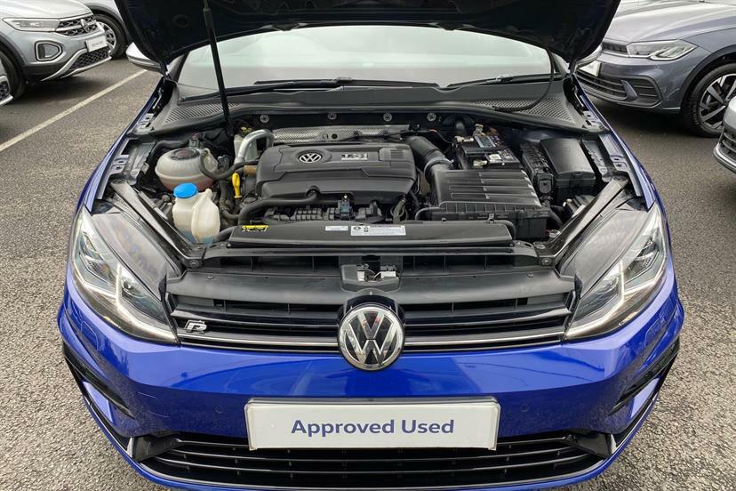 Volkswagen Golf Black #16