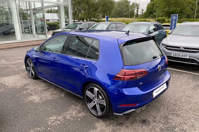 Volkswagen Golf Black #31