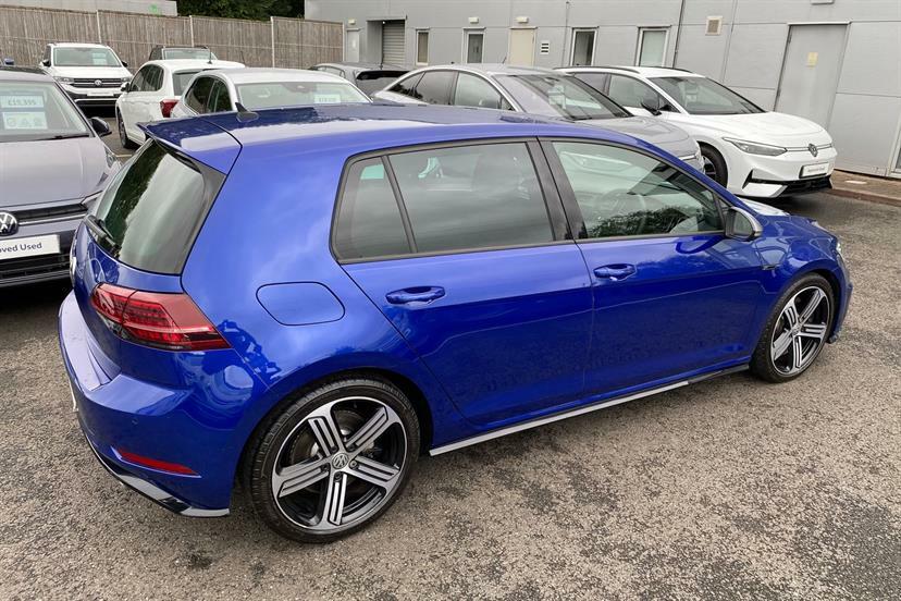 Volkswagen Golf Black #35