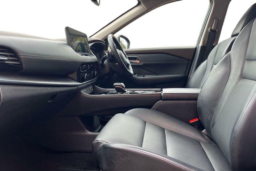 Nissan X-Trail 1.5 Mhev 163 Tekna 7 Seat Xtronic Silver #2