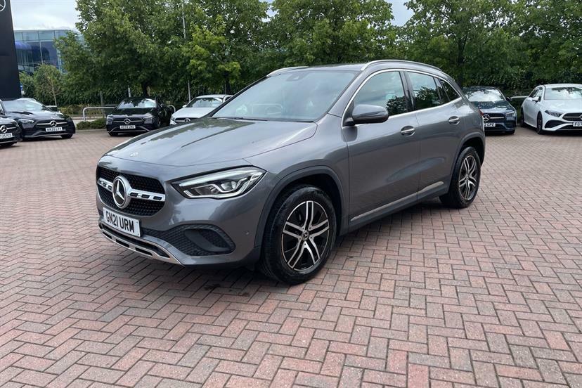 Mercedes-Benz GLA Class E Exclusive Edition Silver #21