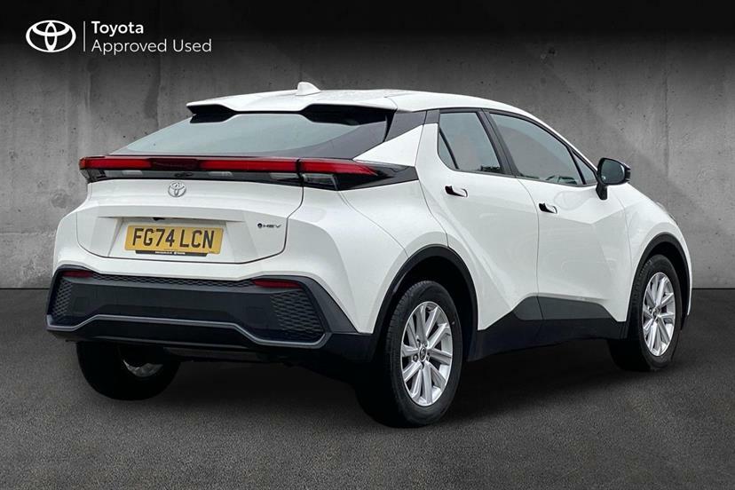 Toyota C-Hr 1.8 Hybrid Icon Cvt White #2