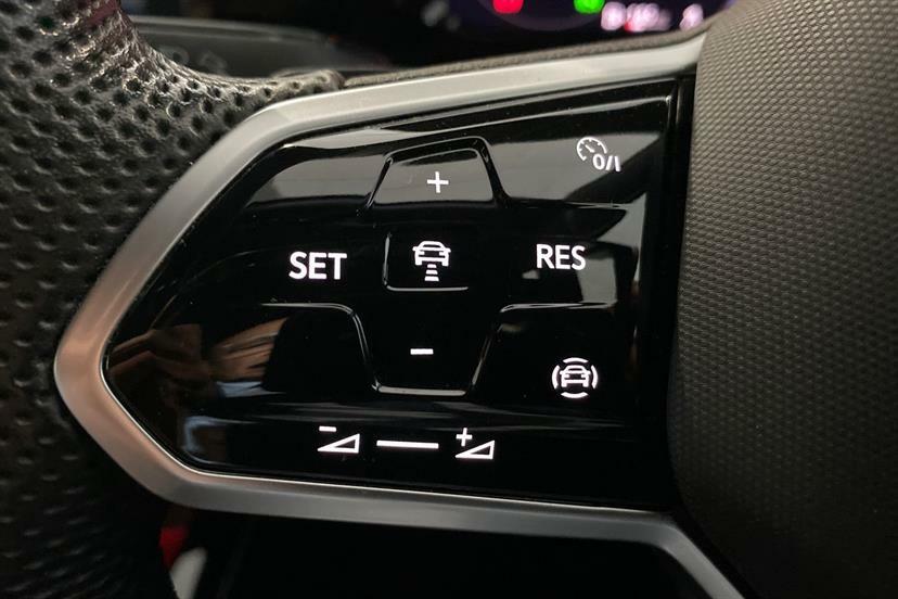Volkswagen Golf Style Black #18