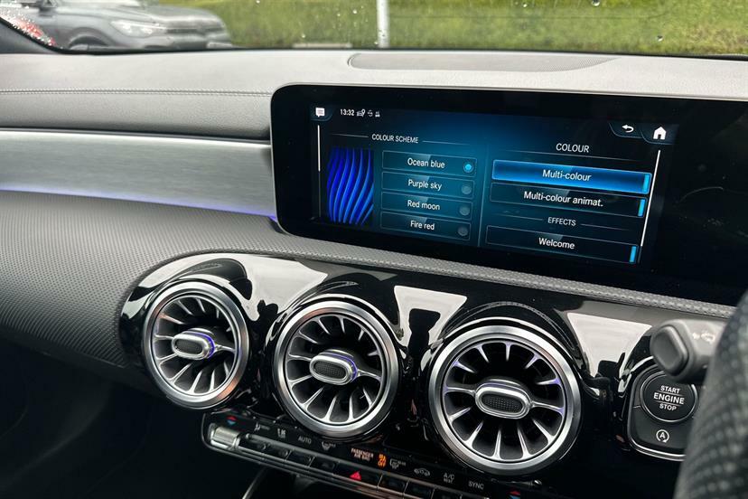 Mercedes-Benz A Class Se Black #21