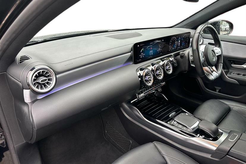 Mercedes-Benz A Class Se Black #7