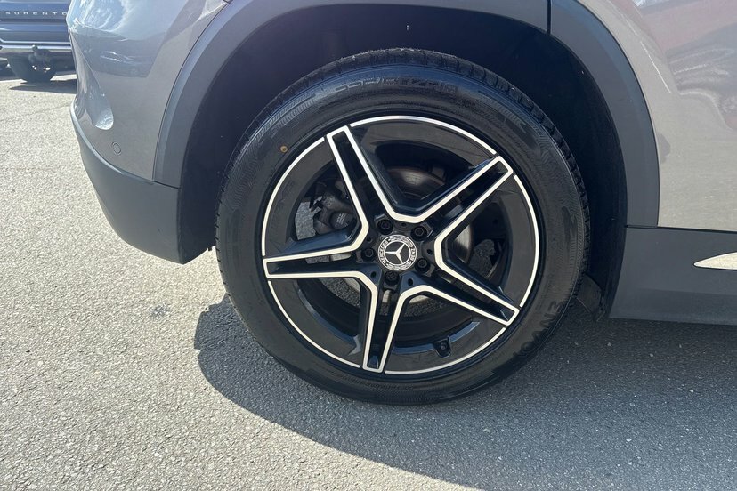 Mercedes-Benz GLA Class Gla200 Amg Line Premium KM23AJX Grey #4