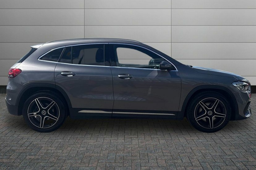 Mercedes-Benz GLA Class Gla200 Amg Line Premium KM23AJX Grey #3