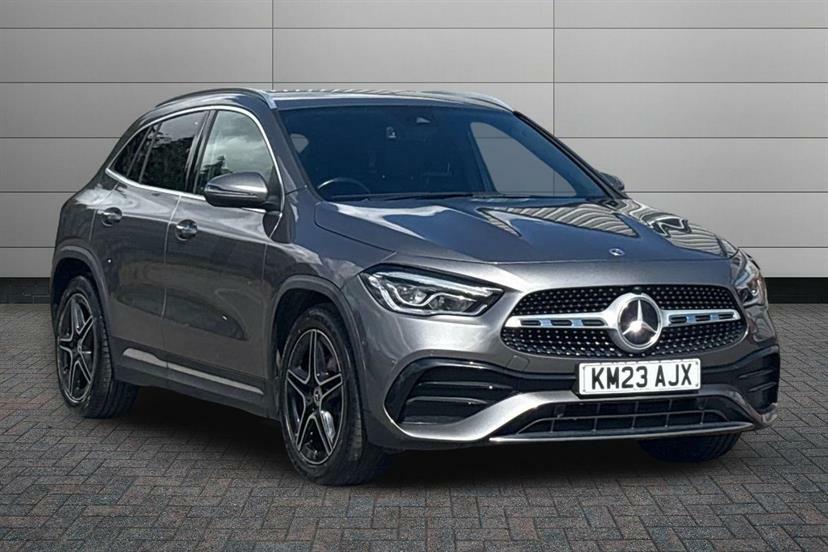 Mercedes-Benz GLA Class 200 Amg Line Premium Grey