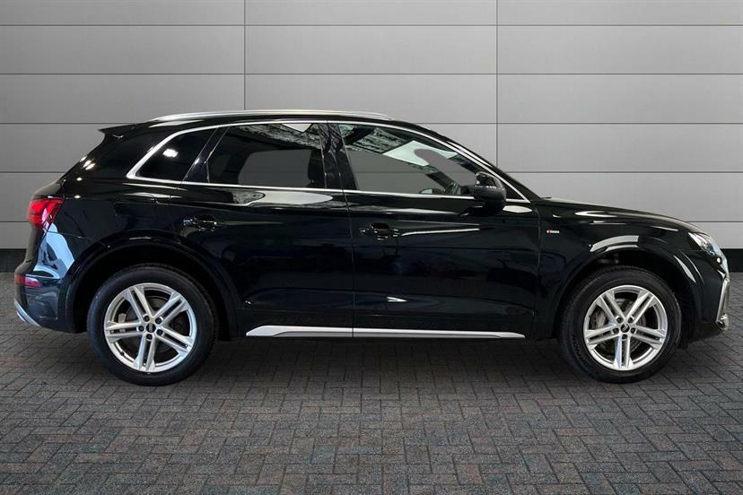 Audi Q5 50 Tfsi E Quattro S Line S Tronic Black #4