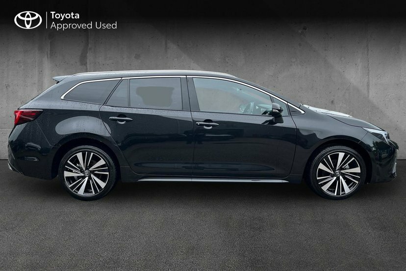 Toyota Corolla 1.8 Vvt-h Design Touring Sports Hybrid FH25NUV Black #4