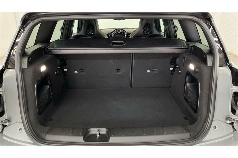 Mini Clubman 1.5 Cooper Exclusive 6Dr Comfortnav Pack Red #11