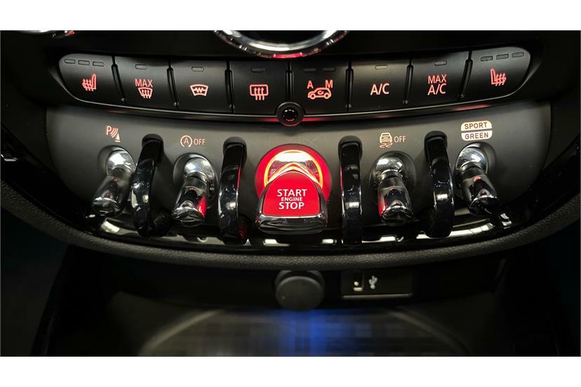 Mini Clubman 1.5 Cooper Exclusive 6Dr Comfortnav Pack Red #26