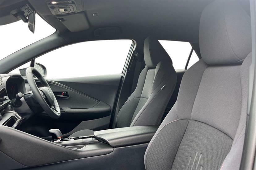 Toyota C-Hr 1.8 Hybrid Design Cvt  #2