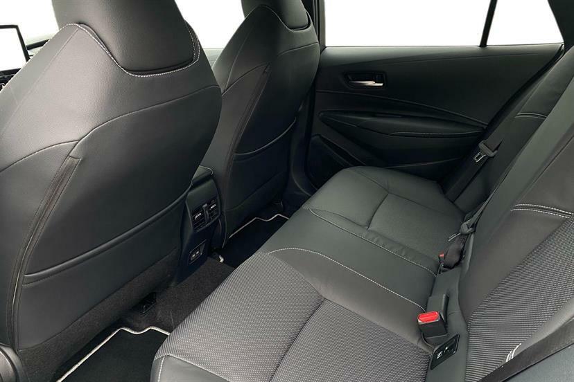 Toyota Corolla Excel 2.0 Ts Black #12