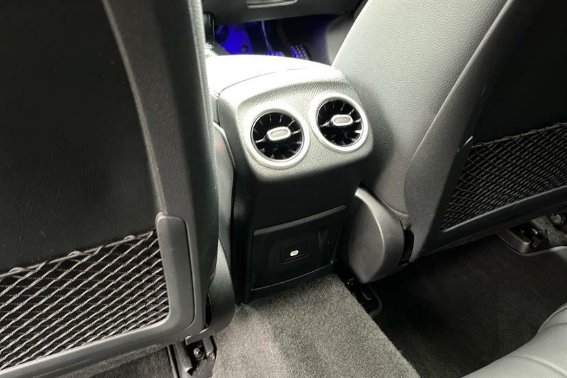 Mercedes-Benz CLA Class 200 Amg Line Executive Tip White #18