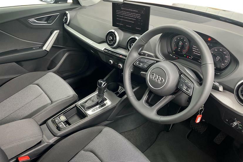 Audi Q2 35 Tfsi Sport S Tronic Grey #6