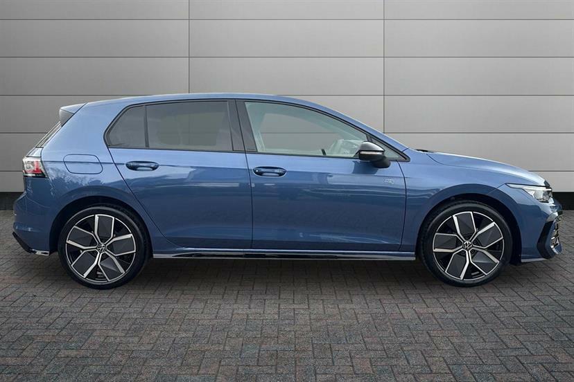 Volkswagen Golf 1.5 Tsi 150 Black Edition Blue #3