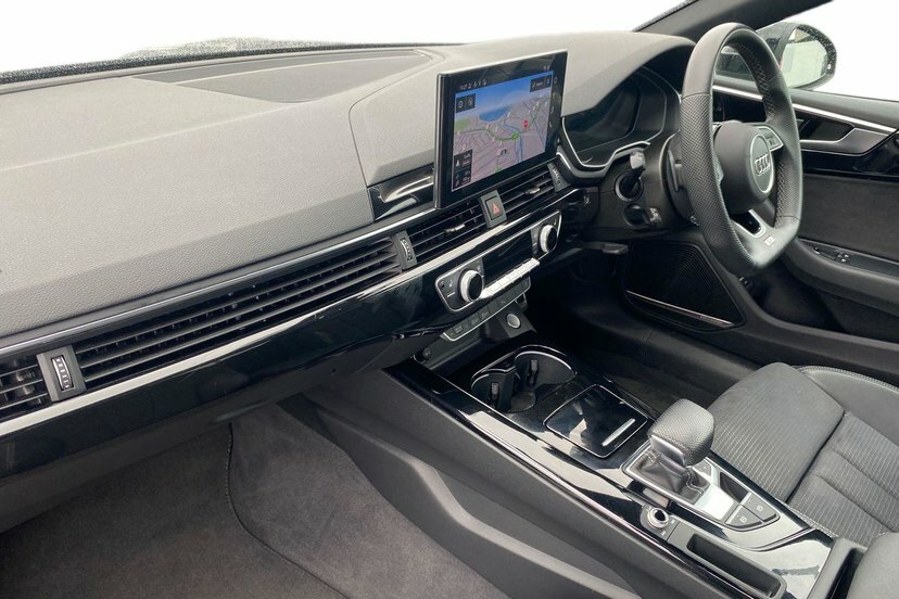Audi A5 2.0 Tfsi 35 Black Edition Coupe S Troni YF23ZHV Black #2