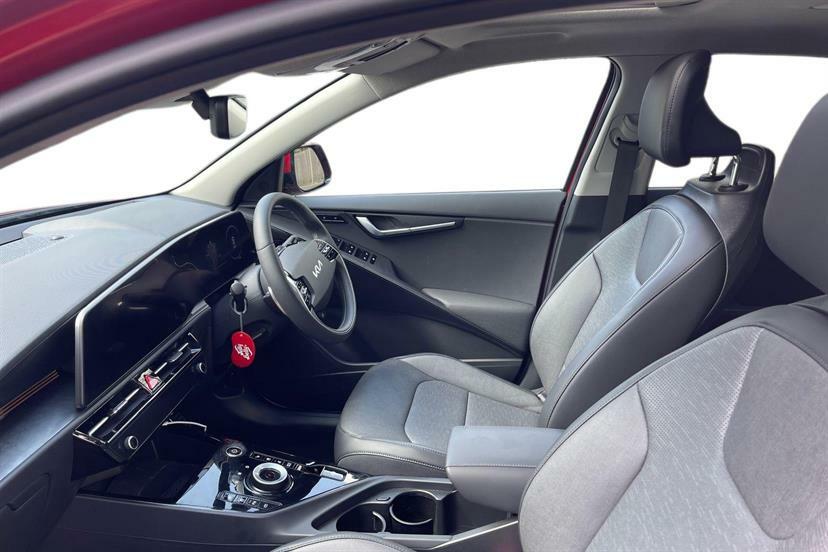 Kia e-Niro 150Kw 4 65Kwh Red #2