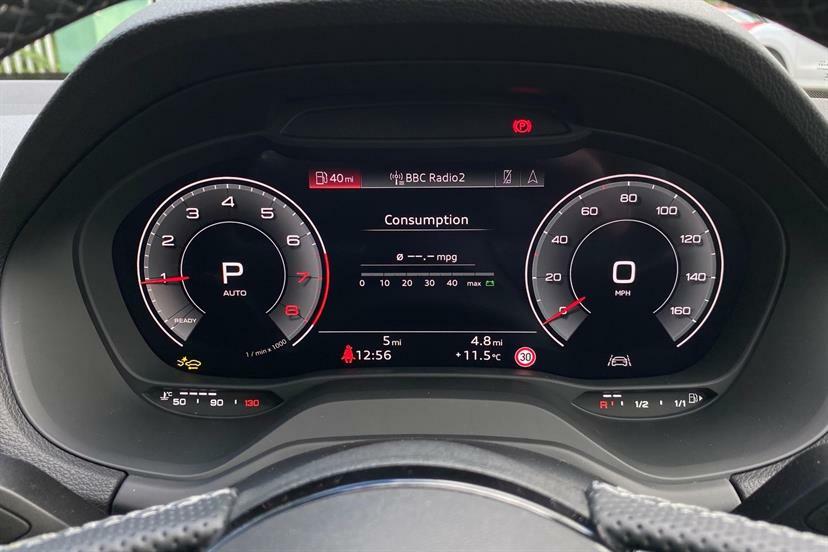 Audi Q2 35 Tfsi S Line S Tronic Blue #6