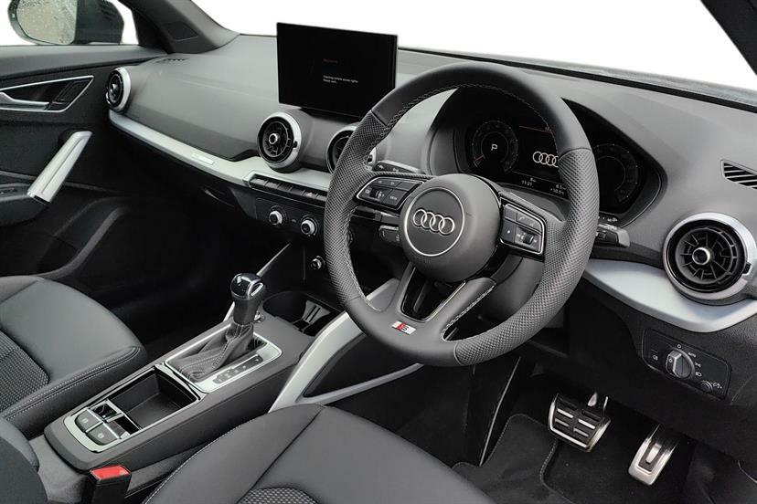 Audi Q2 35 Tfsi S Line S Tronic Grey #5
