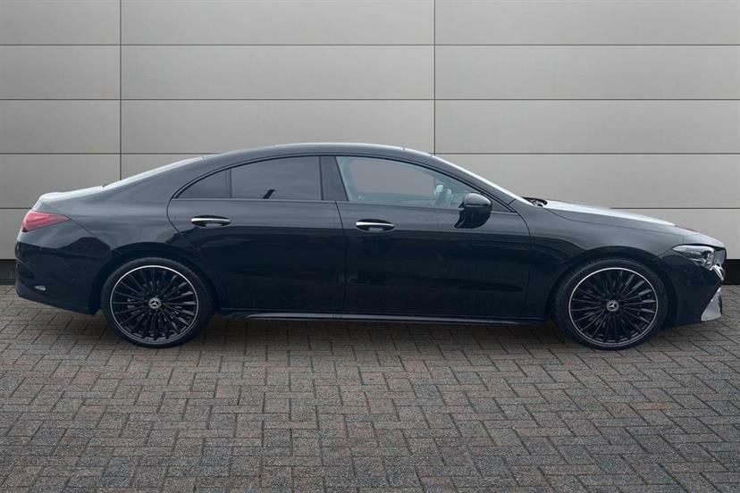 Mercedes-Benz CLA Class 220D Amg Line Premium Plus Tip Black #3