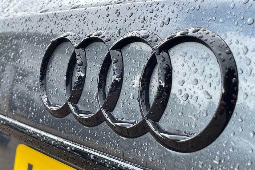Audi A4 35 Tdi Black Edition S Tronic Tech Pack Blue #35