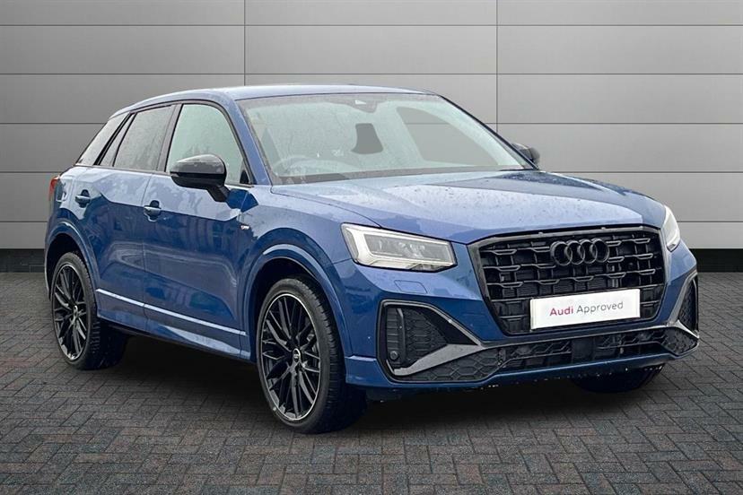 Audi Q2 35 Tfsi Black Edition S Tronic Blue