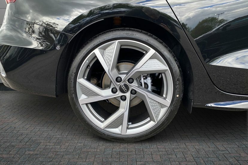 Audi A3 1.5 Tfsi 35 Black Edition Saloon S Tron DE26EJO Black #5
