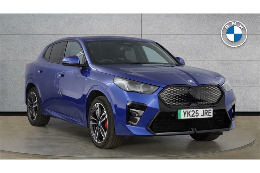 BMW iX2 150Kw Edrive20 M Sport 65Kwh Blue