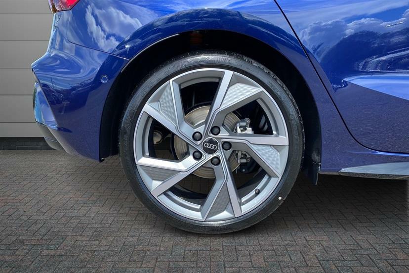 Audi A3 1.5 Tfsi E 204 S Line S Tronic Tech Pack Grey #5