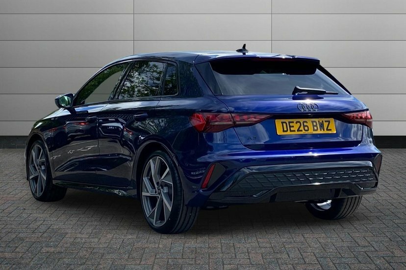 Audi A3 1.5 Tfsi Black Edition Sportback S Tron DE26BWZ Blue #3