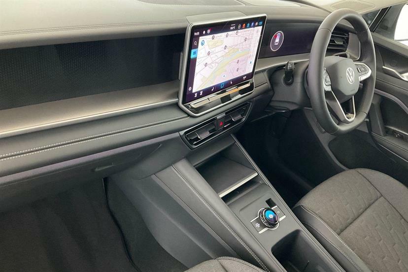 Volkswagen Tayron 1.5 Etsi Match Dsg7 7 Seat Area View Grey #2