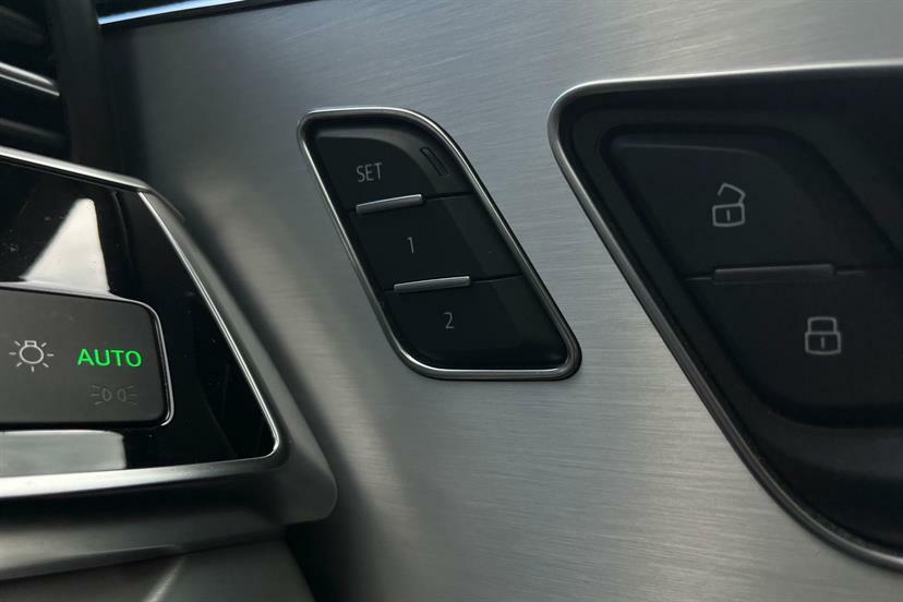 Audi Q7 Suv Black #18