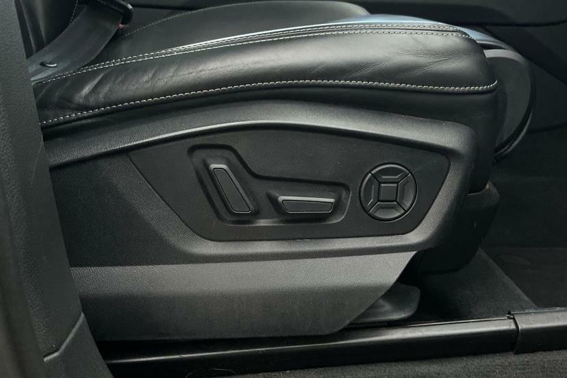 Audi Q7 Suv Black #17