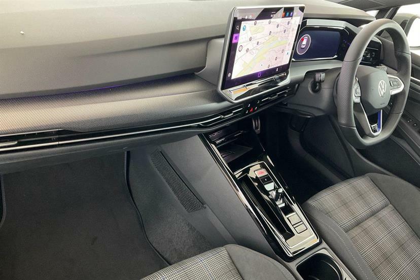 Volkswagen Golf 1.5 Tsi 272 Gte Ehybrid Dsg Grey #2