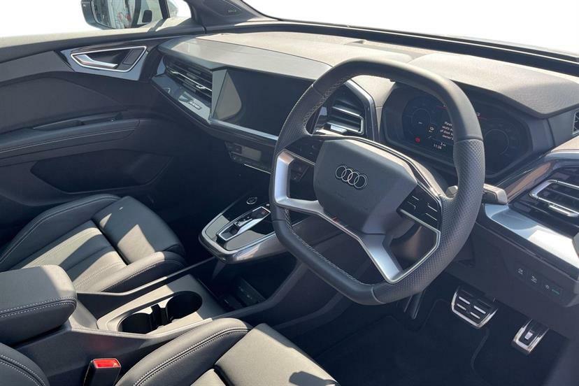Audi Q4 E Tron 210Kw 45 82Kwh S Line Leather White #5