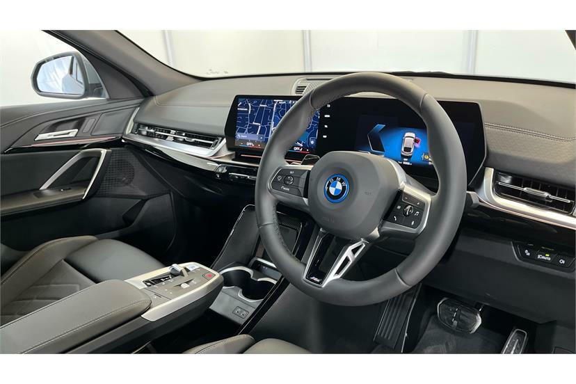 BMW iX2 150Kw Edrive20 M Sport 65Kwh Grey #6